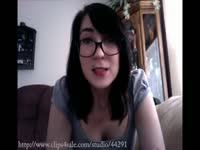 Frisky amateur cam slut Ida wears sexy glasses and talks nasty into camera during live show